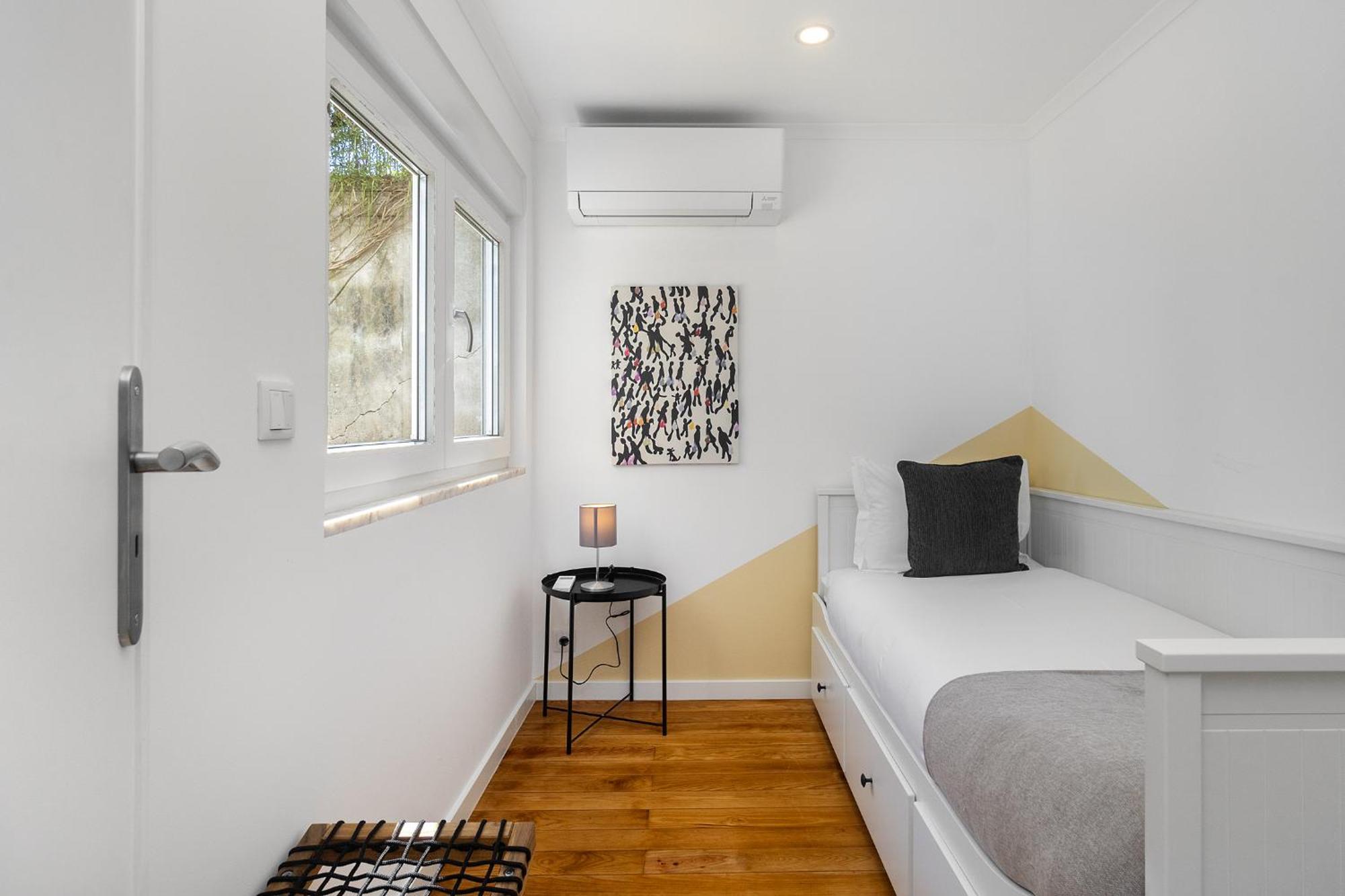 Whome Peaceful Alges Family Home Away From City Noise Экстерьер фото